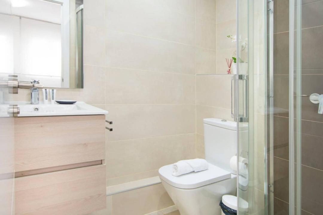Cruz Apartment Мадрид Экстерьер фото