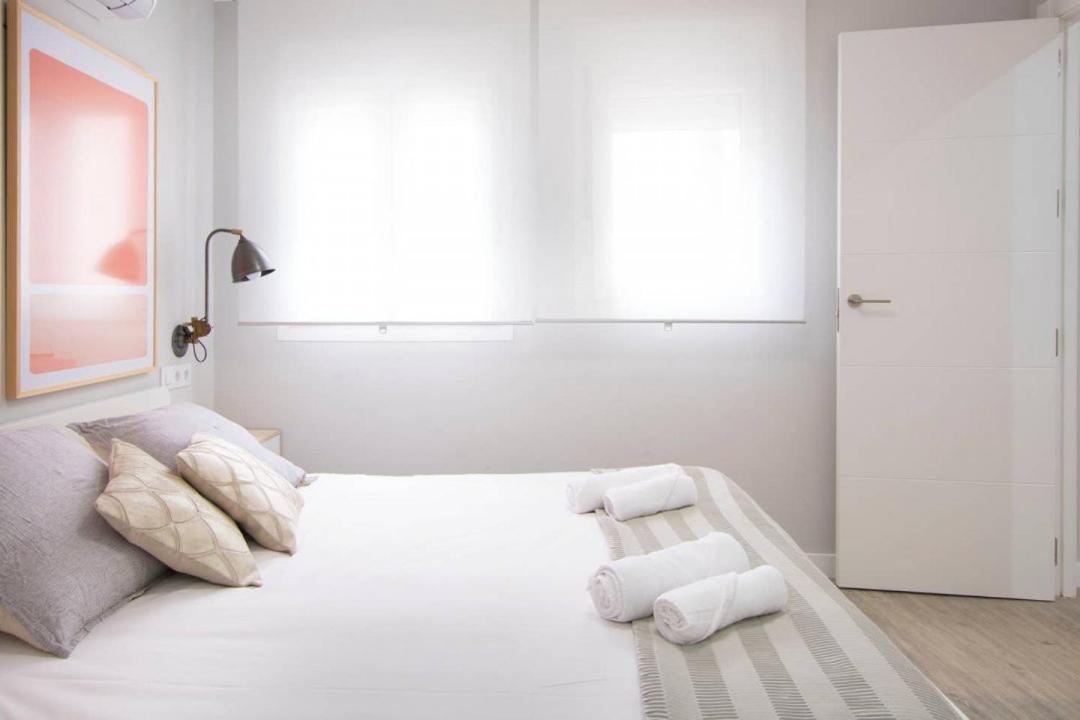 Cruz Apartment Мадрид Экстерьер фото